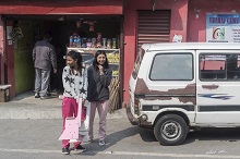 Life as seen from Darjeeling Himalayan Railway - 10