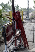 At the railway crossing gate at Bhimbetka